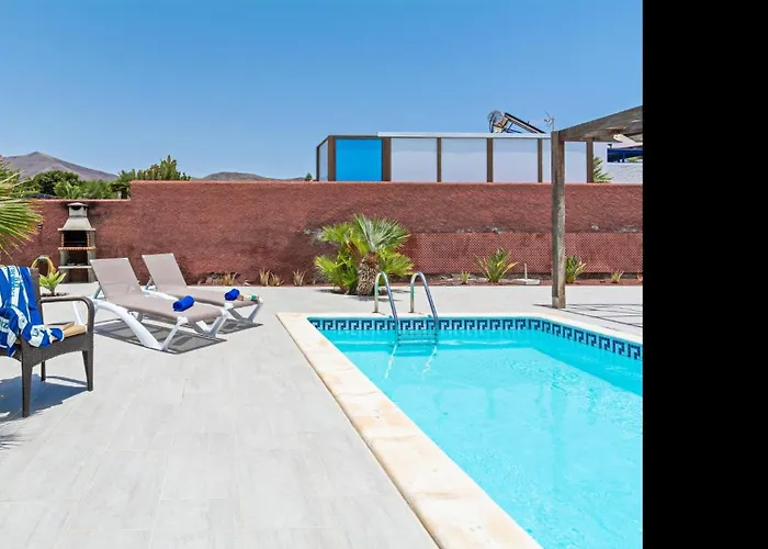 Valentina Private Pool By Pvl *